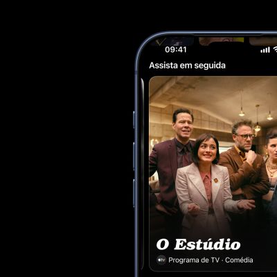 Imagem oficial Apple com detalhe de bateria do iPhone 18 Pro