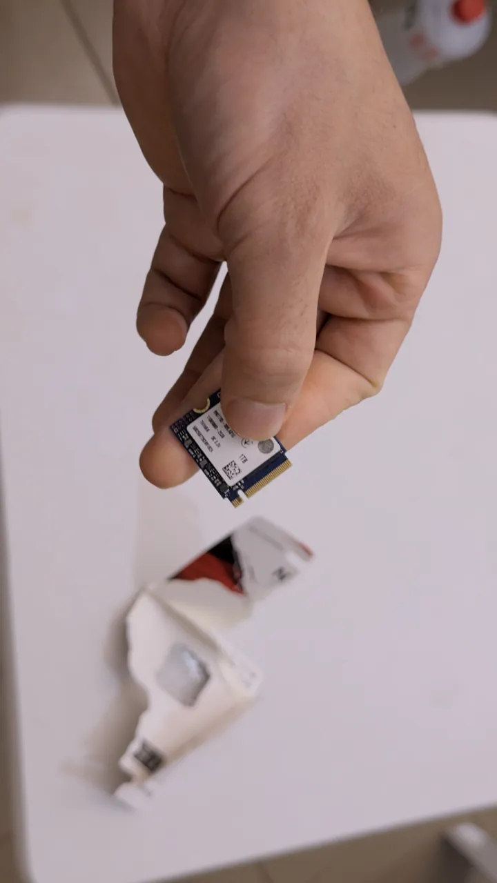 SSD 2230 de 1 TB como alternativa ao armazenamento do iPhone 18 Pro